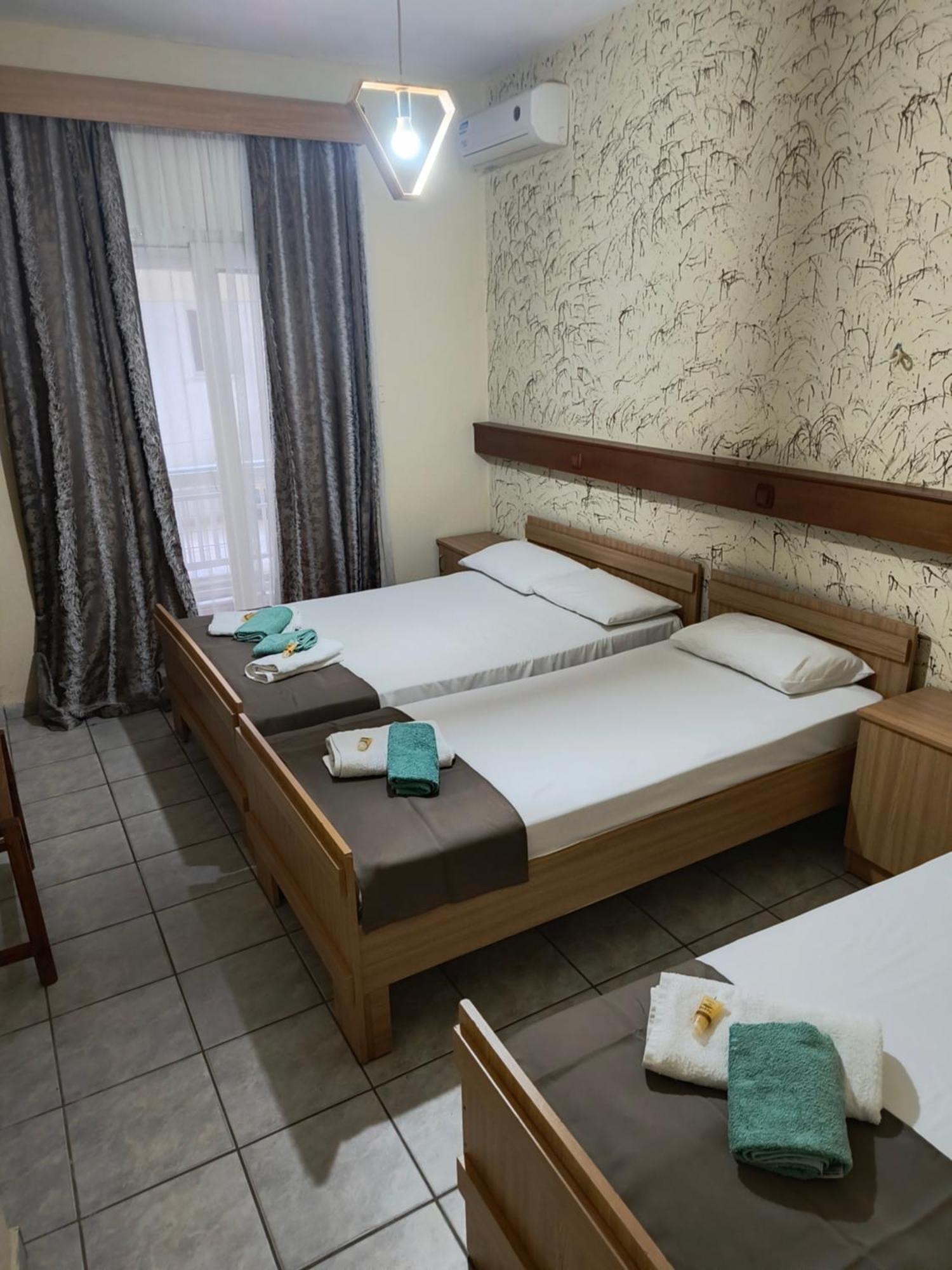 Amelies Apartments Paralia Katerinis Bagian luar foto