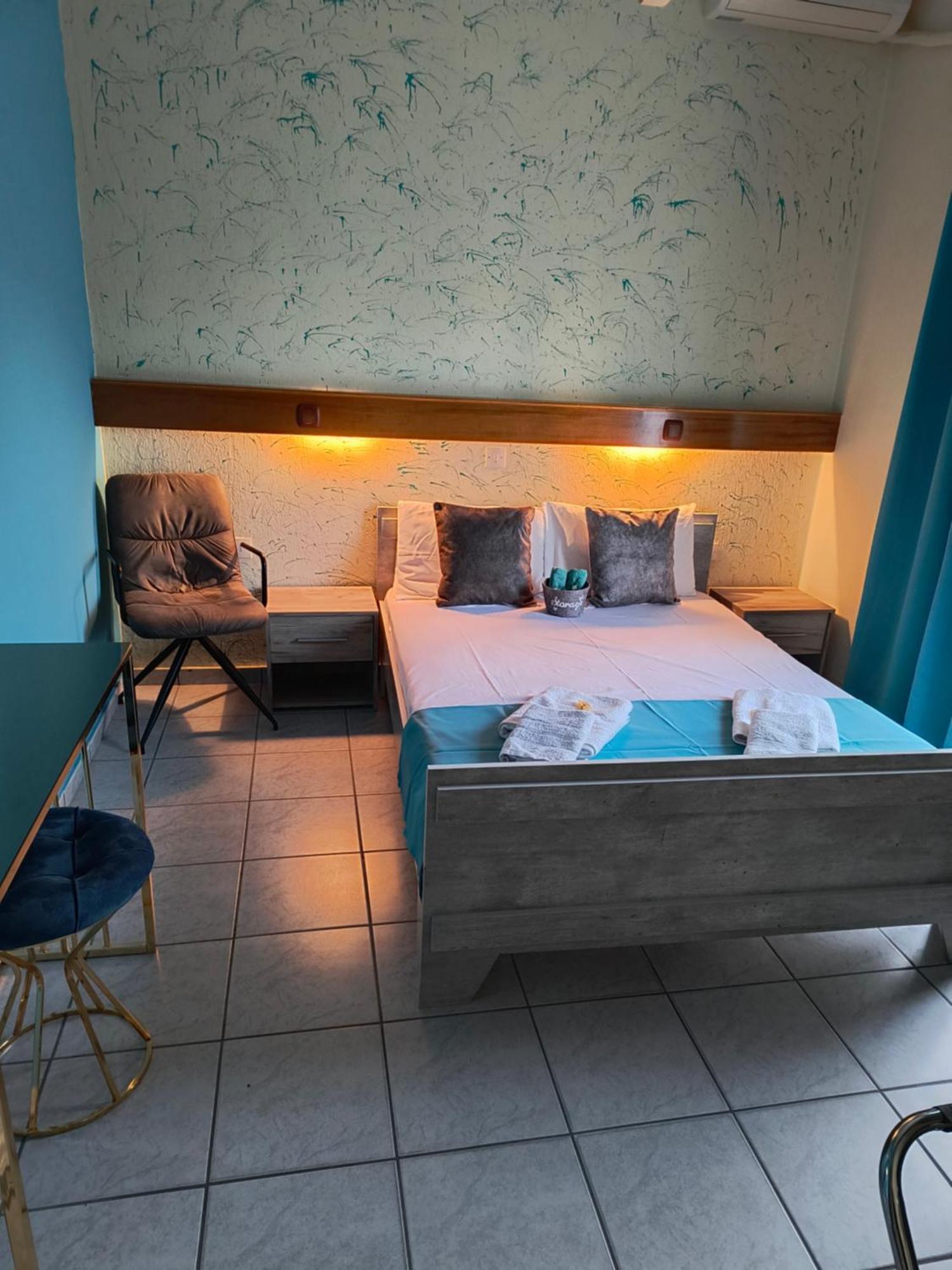 Amelies Apartments Paralia Katerinis Bagian luar foto