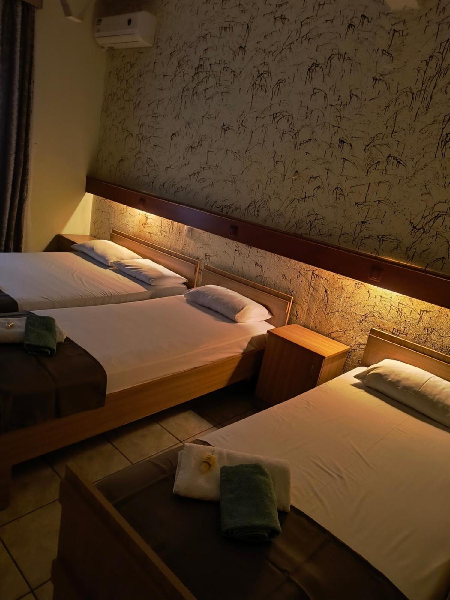 Amelies Apartments Paralia Katerinis Bagian luar foto