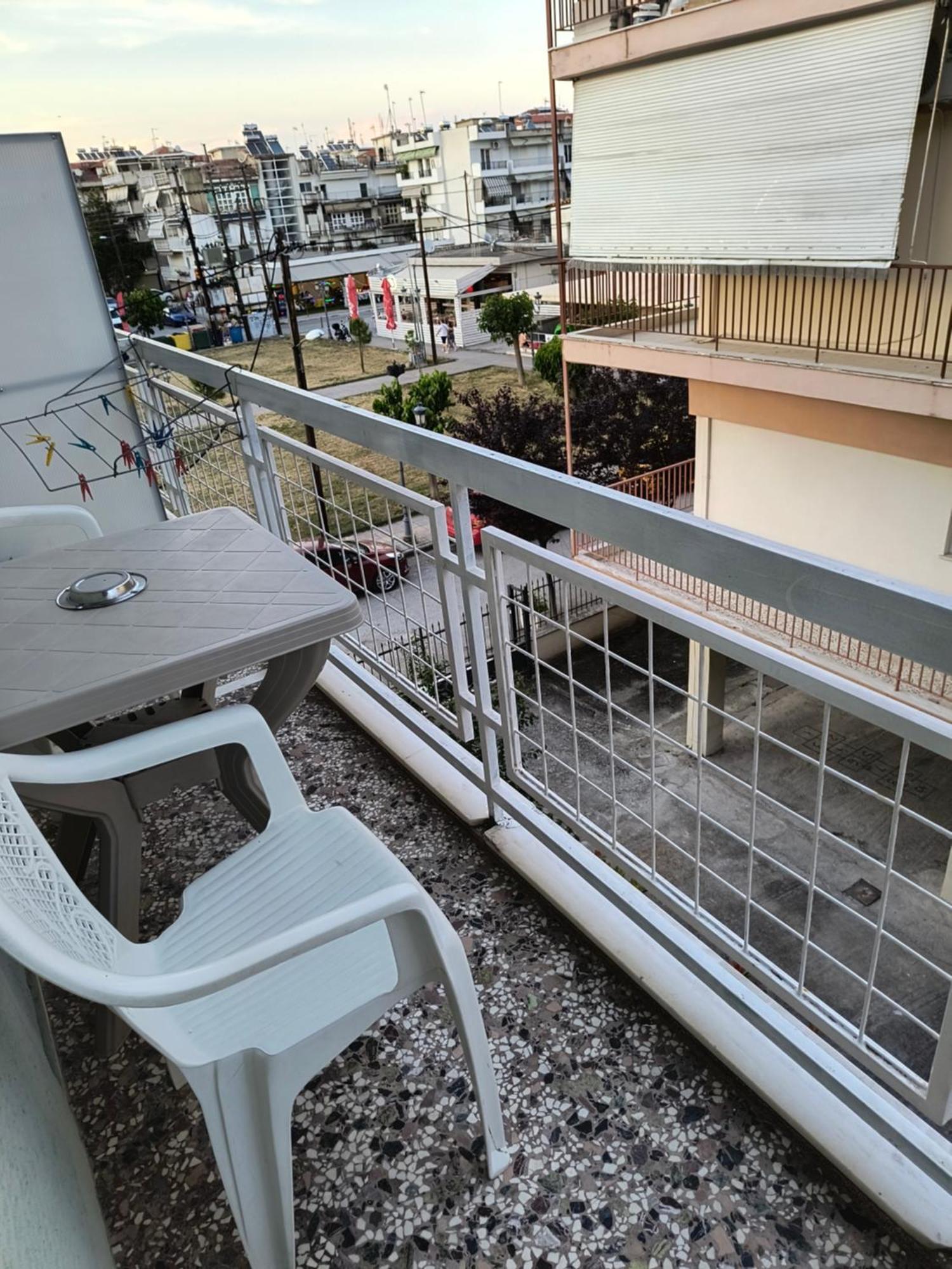 Amelies Apartments Paralia Katerinis Bagian luar foto